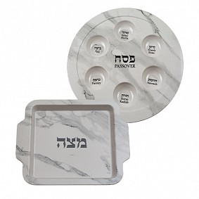 Set of passover and matza plates (marble)
