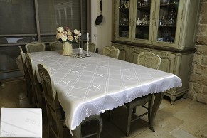 Elegant tablecloth for Shabbat and Yom Tov medium