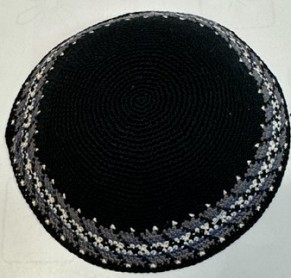 Black knitted kippah 18cm with border 