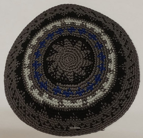 Grey knitted kippah 19cm